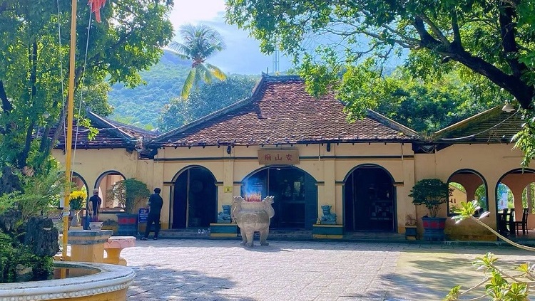 Những điều cần lưu ý khi đi lễ Côn Đảo 